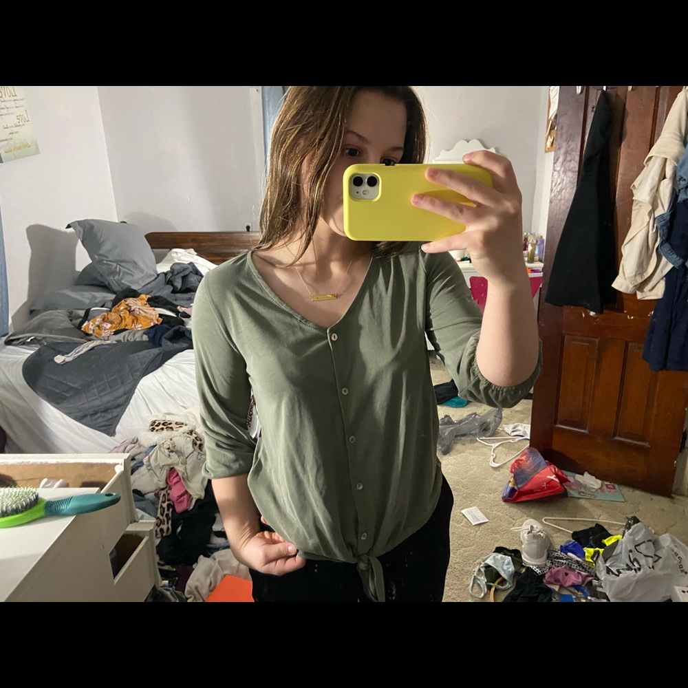 Brand new olive green top!